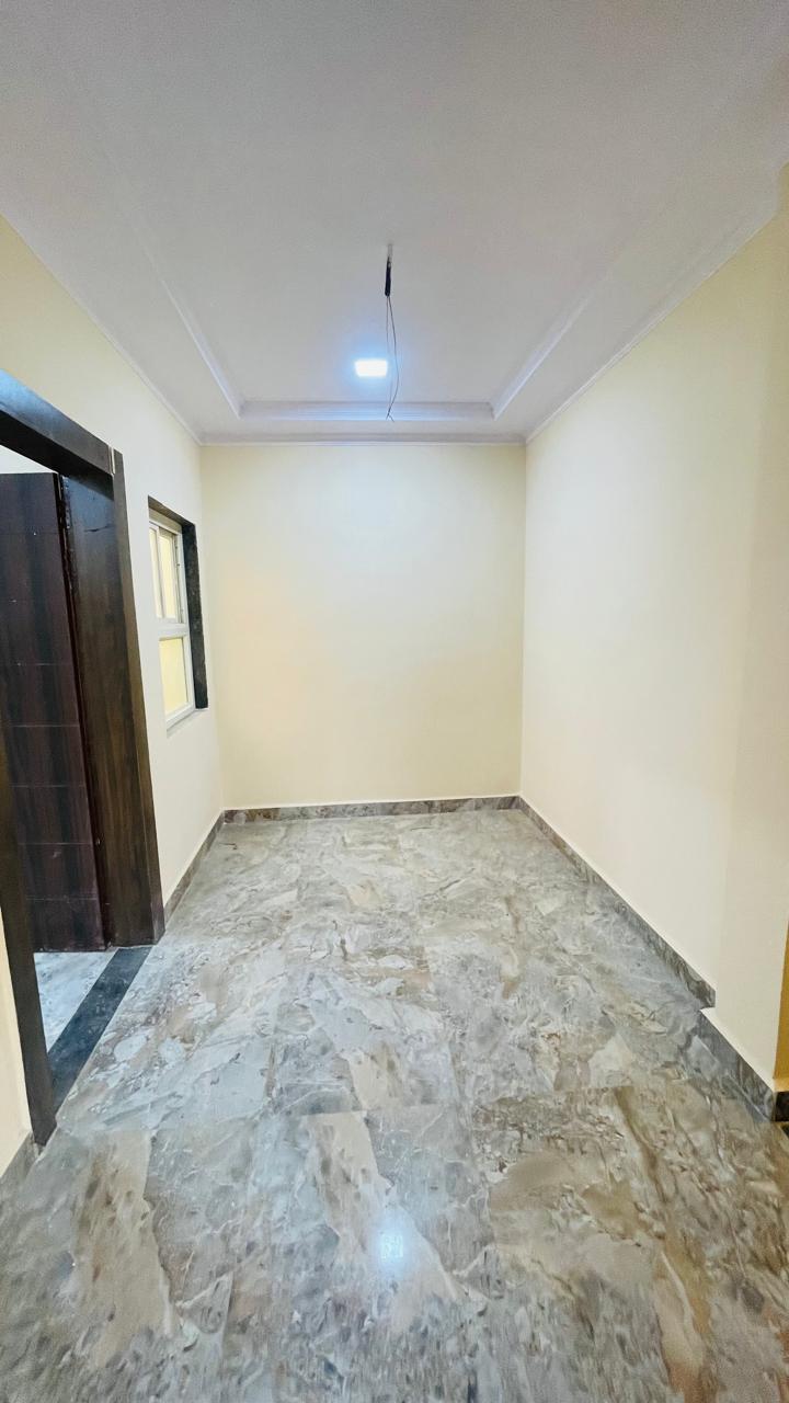 Elegant 3 BHK Duplex for Sale in Model Town City Centre | North Facing | Semi-Furnished 