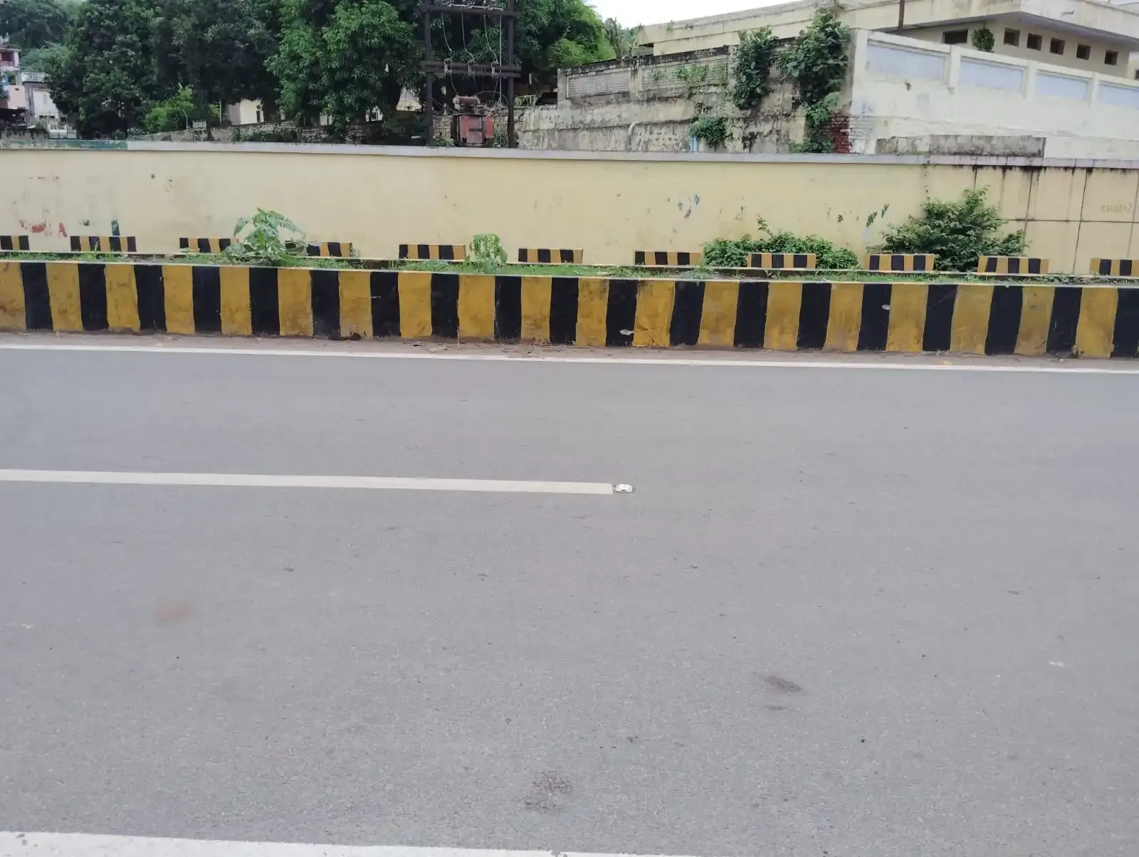 20×41 Park Facing Gwalior Nagar Nigam Approved Semi Commercial Plot for Sale in Bahodapur Square, Gwalior photo 2
